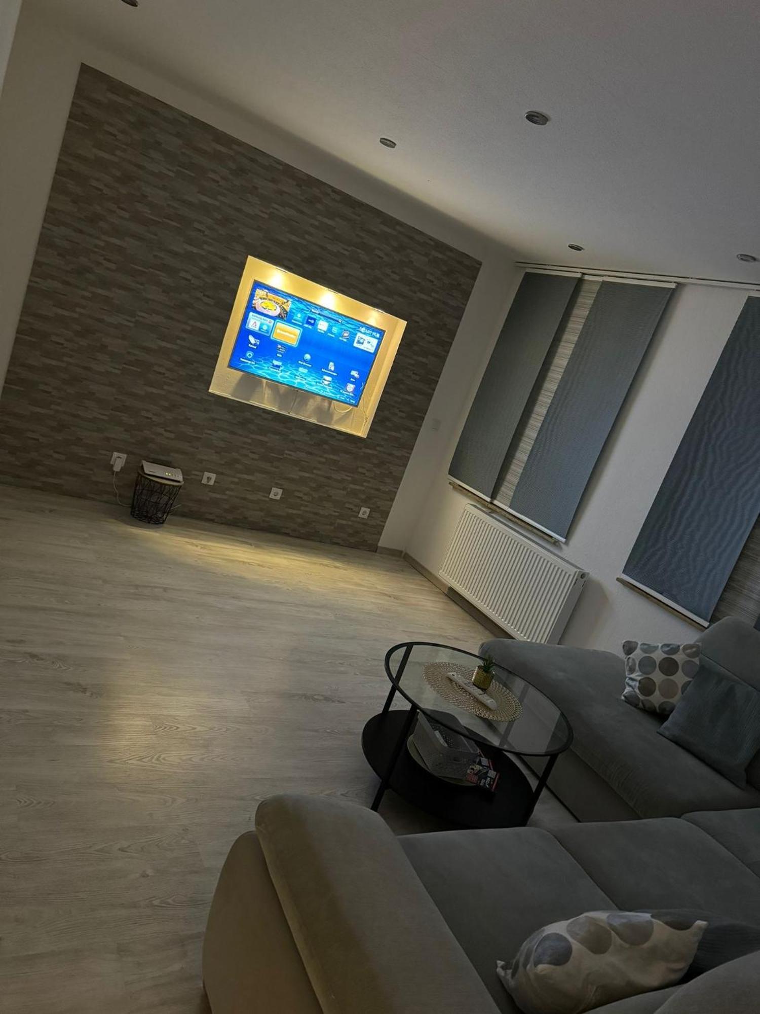 New York By D&J Apartments Altenessen Nord Exterior photo
